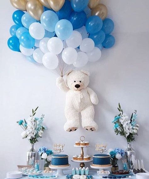 Fly away teddy bear!! Torturi Baby Shower, Baby Shower Wall Decor, Teddy Bear Baby Shower Decorations, Idee Babyshower, Teddy Bear Baby Shower, Shower Bebe, A Teddy Bear, Unique Baby Shower, Baby Bear Baby Shower