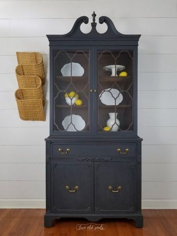 Duncan Phyfe China Cabinet in Slate Grey with Mahogany Interior Black China Cabinet, Secretary Desk Makeover, Navy Blue Furniture, Mahogany Interior, Grey Chalk Paint, Hollywood Glam Furniture, Painted China Cabinets, Stenciled Table, Painting Antique Furniture