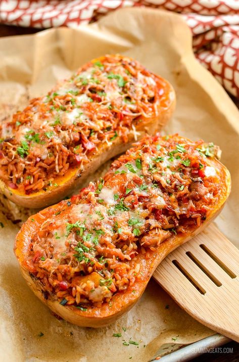 Spicy Chicken And Rice, Butternut Squash Recipes Healthy, Butternut Squash Stuffed, Stuffed Butternut Squash, Butternut Squash Recipes Roasted, Stuffed Butternut, Butternut Recipes, Braised Chicken Breast, Chicken And Butternut Squash