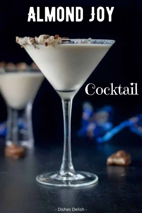 The combination of the 4 ingredients makes this almond joy cocktail so delicious, that it becomes dangerous because you will want to chug it! #almondjoycocktail #cocktail #amaretto #dishesdelish Almond Joy Cocktail Recipe, Almond Cocktails, Cocktail Amaretto, Mom Juice, Cocktail Drinks Alcoholic, Mixed Drinks Alcohol, Yummy Alcoholic Drinks, Rum Drinks, Boozy Drinks