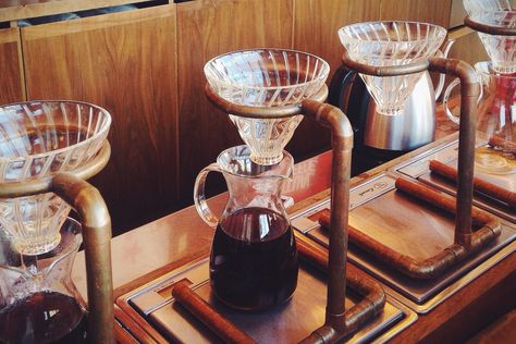 Pour over coffee at Ritual Coffee Roasters in Hayes Valley, San Francisco. www.atouchoflovely.com Pour Over Coffee Stand, Brew Bar, Coffee Stand, Types Of Coffee, Coffee Facts, Coffee Truck, Coffee Stands, Coffee Dripper, Coffee Carts