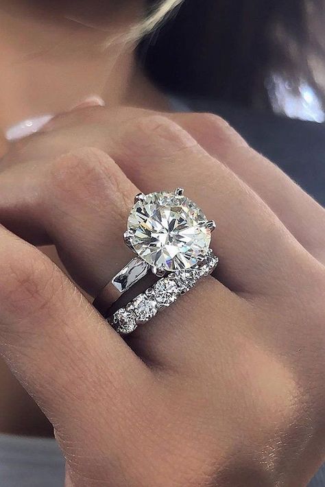 39 Top Round Engagement Rings: Best Ideas ❤ round engagement rings solitaire diamond gold #weddingforward #wedding #bride Large Solitaire Engagement Rings, 90s Wedding Rings, Engagement Rings Round Solitaire, Round Solitaire Wedding Set, Prong Setting Engagement Ring, Engament Rings, Trendy Engagement Rings, Weddings Ring, Round Diamond Wedding Band