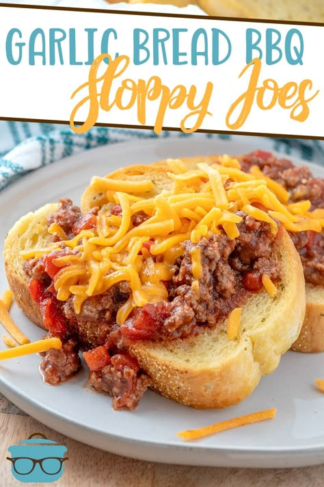 These Cheesy BBQ Sloppy Joes are the most deliciously easy BBQ flavor sloppy joes on top of garlic Texas toast, topped with melted cheese! Bbq Sloppy Joes, Crock Pot Sloppy Joes, Sloppy Joe Recipe, Joe Recipe, Sloppy Joes Recipe, Texas Toast, Country Cook, The Country Cook, Hamburger Recipes