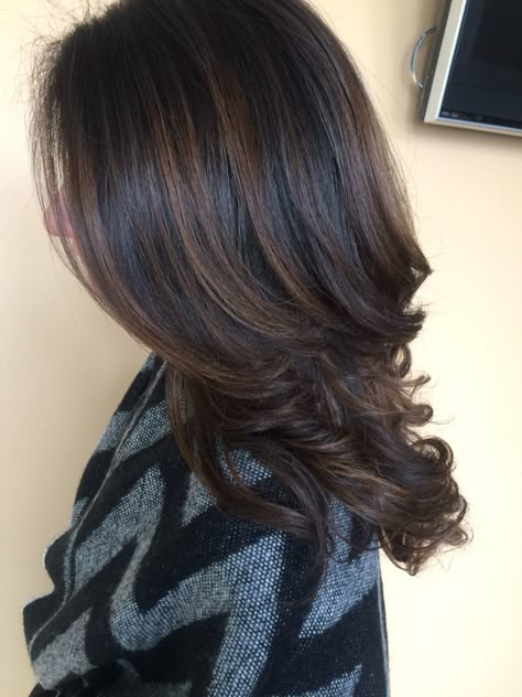 Soft balayage Dark Strands On Brown Hair, Brown Highlights Indian Hair, Brunette Toned Balayage, Brown Dye On Black Hair, Aveda Hair Color Chart Brunettes, Hair Colour For Curly Hair Indian, Hair Highlights For Black Hair Indian, Balayage For Black Hair Indian, Indian Hair Color Highlights