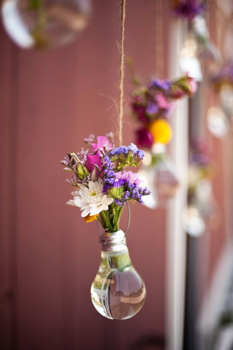 Hanging Light Bulbs, Strawberry Farm, Hanging Vases, Farm Wedding Venue, Flower Lights, Deco Floral, Oregon Wedding, Plastic Flowers, Wedding Time