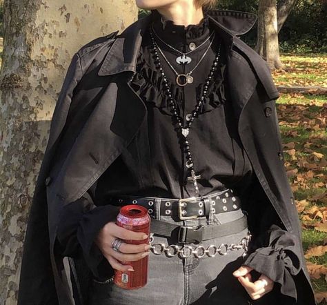 Aesthetic Vampire Costume Male, Punk Fashion Aesthetic Mens, Male Villan Outfit, Magician Aesthetic Outfit Male, Dark Royalty Outfits Men, Vampire Fashion Aesthetic Male, Gothic Academia Outfits Men, Gothic Vampire Aesthetic Outfit Male, Dramatic Mens Fashion