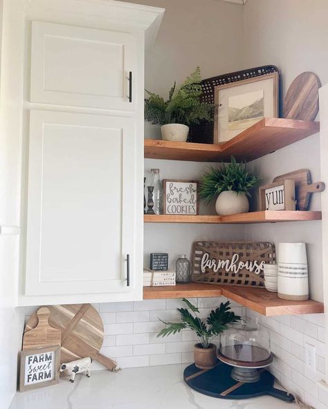 7+ Functional Corner Shelf Ideas to Optimize Your Farmhouse-style Home Open Shelf Corner Kitchen, End Cabinet Shelves, Ideas For Corner Cabinets In Kitchen, Small Corner Kitchen Ideas, Kitchen Corner Shelf Decor, Shelves In Kitchen Instead Of Cabinets, Kitchen Corner Decor Ideas, Corner Shelves Kitchen Cabinet, Corner Kitchen Shelf