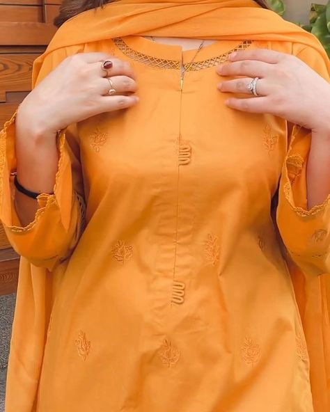 2024 Suit For Women, New Neck Designs For Suits, Neck Degine For Women Kurtis, Simple Neck Designs For Suits, Lace Suits For Women, Trendy Neck Designs For Kurtis, Stylish Neck Designs For Suits, Simple Neck Designs For Kurti, New Latest Neck Design For Suit