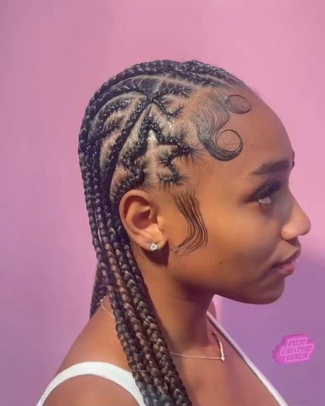 Straight Backs With Star Design, Star Braids Black Hair, Hairstyles Lemonade Braids, Star Braids, Braids Hairstyles Box Braids, Braids Hairstyles For Black Women, Hairstyles Box Braids, Lemonade Braids Hairstyles, Quick Braids