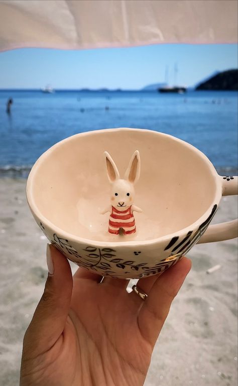 Hand Food, Bunny Ceramic, Rabbit Mug, Mug And Saucer, Hand Painted Mug, Bunny Mug, Painted Mug, Ceramic Art Sculpture, Ceramic Bunny