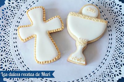 Las dulces recetas de Mari: Galletas de Comunión 2013 ♥♥ Comunion Cake, Cross Cookies, Baptism Cookies, Holy Communion Cakes, Religious Cakes, First Communion Cakes, Confirmation Cakes, First Communion Cake, First Communion Decorations