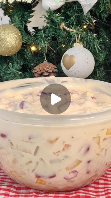 Candy on Instagram: "Extra creamy and delicious Filipino fruit salad Ingredients: 180g cream cheese (chilled) 2x 250ml all purpose cream (chilled) 397g condensed milk 2x 850g fruit cocktail 250g kaong (drained) 210g nata de coco(drained) 340g macapuno 165g eden cheese, sliced into small cubes Directions: -In a bowl, combine cream cheese, all-purpose cream, and condensed milk. Beat until everything's combined. -Add the fruit cocktail, kaong, nata de coco, macapuno, and cheese. Gently fold until well combined. -Refrigerate for at least 4 hours to overnight. -Serve chilled and enjoy! #fruitsalad #filipinodessert #fruitcocktail #christmasdessert #pinoyfoodie #pinoyfood #foodiegram #foodie #reels #reelsinstagram #holidaydessert #reelsinsta #foodielife #foodstagram #foodinfluencer #foodblogge Fruit Salad With Condensed Milk, Eden Cheese, Filipino Fruit Salad, Fruit Salad Ingredients, Fruit Cocktail, Filipino Desserts, Filipino Dishes, Pinoy Food, Fruit Cocktails