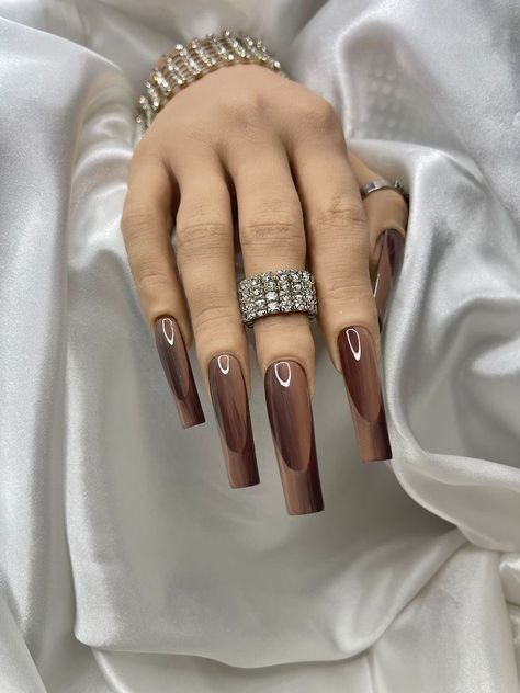 Brown Nails Gel, French Tip Ombre, Gala Nails, Brown French Tip, Alex Martin, Acrylic Nails Nude, Brown Acrylic Nails, Brown French, Makeup Nails Art