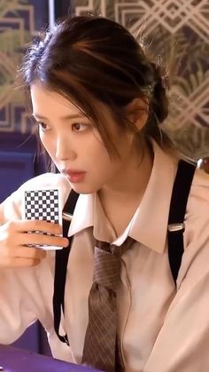 Iu Fancam, Iu Video, Iu Cute, Iu Short Hair, Iu Dress, Iu Gif, Fancam Kpop, Iu Hair, Bts Army Logo