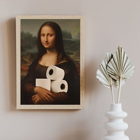 Funny Bathroom Print, Quirky bathroom art, Mona Lisa Vintage bathroom Art, Bathroom Humor wall Art, Funny Bathroom Art,Bathroom Wall Decor #wallart #design #architecture Art Over Toilet, Vintage Bathroom Art, Art Mona Lisa, Quirky Bathroom, Funny Bathroom Art, Bathroom Artwork, Wall Art Funny, Over Toilet, Funny Bathroom