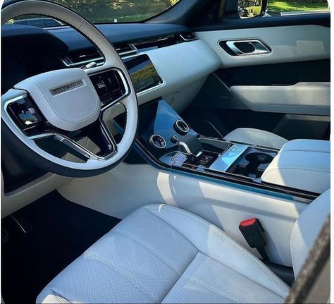 Range Rover aesthetic luxury cars luxury car interior aesthetic rich lifestyle wealthy Inside Range Rover Aesthetic, Inside Of Range Rover, Range Rover Evoque Aesthetic, Range Rover Interior Aesthetic, Range Rover Inside, Range Rover Sport Interior, Inside Car Photoshoot, Interior Range Rover, Inside Car Ideas