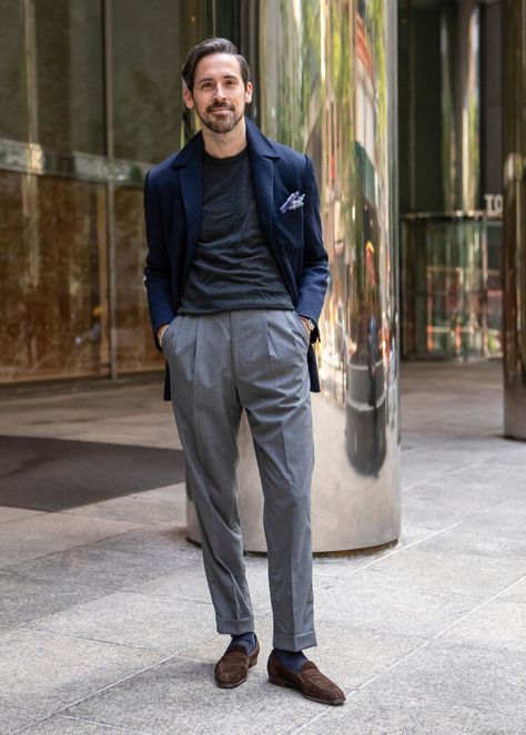 Navy Blue Pants Outfit, Navy Blue Blazer Outfit, Men Formal Outfit, Blue Pants Outfit, Grey Pants Outfit, Outfit Grey, Modern Workplace, Blazer Blu, Formal Men Outfit