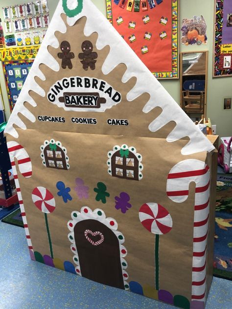 Christmas Book Fair Ideas, Gingerbread Themed Bulletin Board, Peppermint Forest Decorations School, Gingerbread Bakery Decor, Gingerbread House Classroom Decorations, Gingerbread House Cubicle Decorations, Office Gingerbread House Cubicle, Gingerbread House Office Decorations, Gingerbread Office Decorations