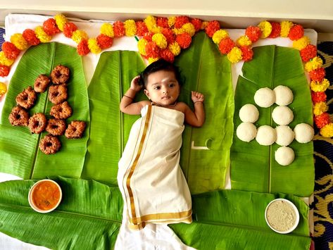 New born Birthday Onam Theme Onam Baby Photo Shoot, Onam Theme, Onam Photoshoot Ideas, Onam Special, Onam Celebration, Indian Theme, Baby Photoshoot, Baby Ideas, Baby Photo