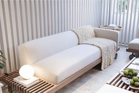 Simple Bed Designs, Built In Sofa, Living Room Transformation, Home Aesthetics, Rustic Sofa, Corner Sofa Design, Sofa Sofa, House Furniture Design, Diy Furniture Easy