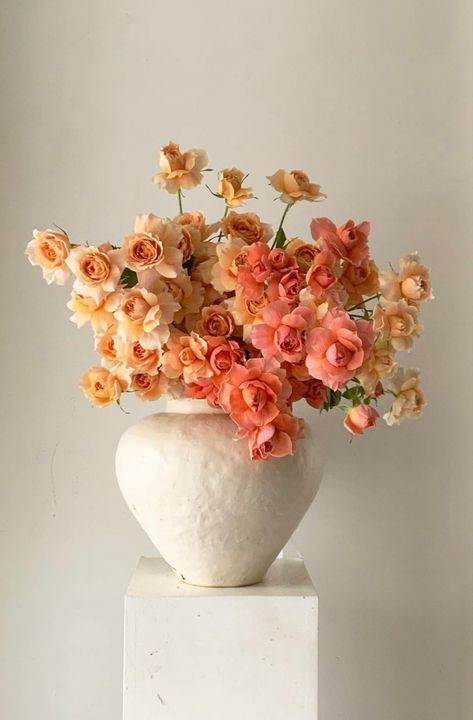 Orange Spray Rose, Compote Centerpiece, Wellness Event, Bend Wedding, Apricot Blossom, Vibrant Bouquet, Ibiza Wedding, Blown Glass Art, Flower Bomb