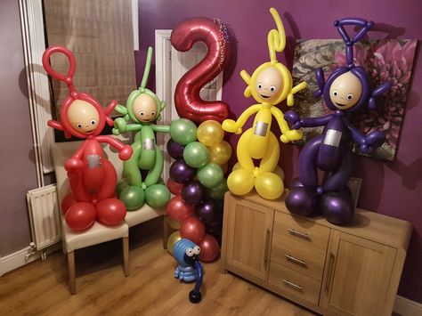 Teletubbies all ready to make someone's birthday extra special! #teletubbies #tinkywinky #dipsy #laalaa #po #noonoo #balloons #happybirthday #qualatex #sayehoh #bighug Teletubbies Balloons, Teletubbies Birthday, Balloons Ideas, Spring Party, Birthday Themes, Balloon Animals, Big Hugs, Girls Room, Girl's Room