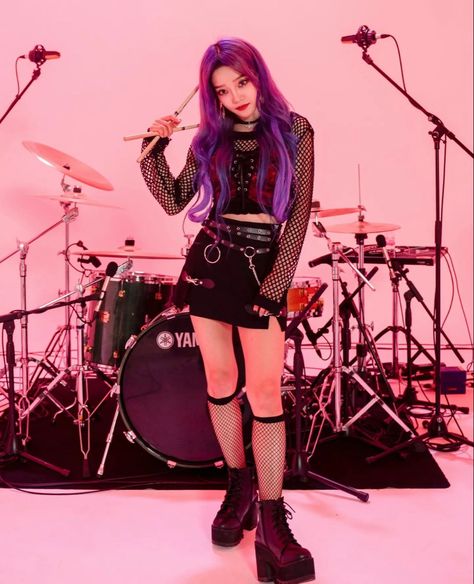 Rolling Quartz, Female Drummer, Female Musicians, Punk Rocker, Rock Groups, Emo Bands, Korean Singer, Asian Beauty, Rocker