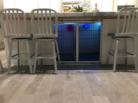 Dog kennel with led lights and fans under kitchen island Kitchen Island Dog, Dog Crate Kitchen, Airline Pet Carrier, Crate Diy, Kitchen Desks, Dog Kennels, Condo Ideas, Camper Living, Diy Kitchen Island