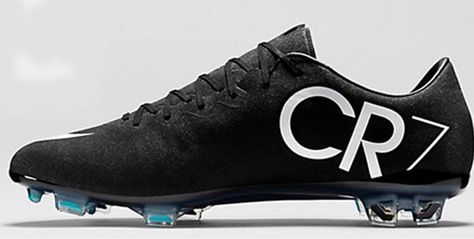 Cr7 Shoes, Shoes Football, Mens Soccer Cleats, Cleats Football, Cleats Shoes, Nike Mercurial, Soccer Cleats, Football Boots, Cristiano Ronaldo