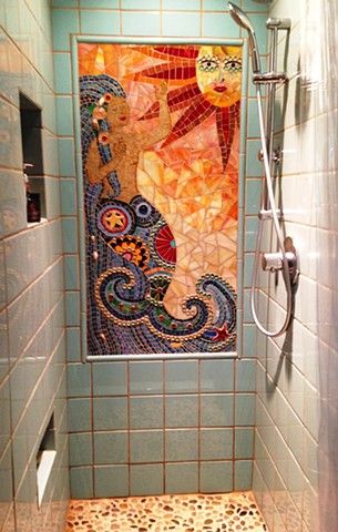 Aztec Tile Floor, Mosaic Wall Bathroom, Mosaic Art Bathroom, Shower Mosaic Tile Ideas, Mosaic Bathtub, Cool Showers, Mosaic Shower Wall, Mermaid Mosaic, Boho Mosaic