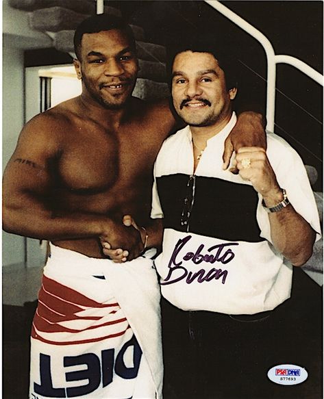 Young Mike Tyson, Slap Boxing, Roberto Duran, Mighty Mike, Muhammad Ali Boxing, Roberto Durán, Boxing Images, Boxing Posters, Boxing History