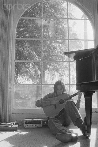 James Taylor ~ Sweet Baby James Henry Diltz Photography, James Taylor Lyrics, Henry Diltz, Taylor Concert, Pisces Sun, Music Photoshoot, Crosby Stills, Morrison Hotel, Musician Portraits