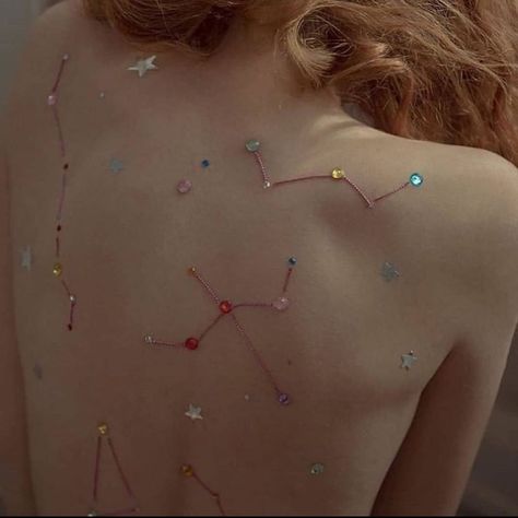 #Constellations #Universe #Stars #Portrait #photography #model #artistic #photography #CristinaJul #Teoricadelcaos #Teórica #del #Caos @pilar.vilas Constellation Tattoo, Stars