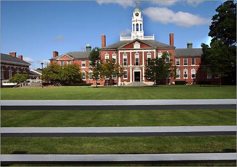 Exeter, NH Philips Exeter Academy, Exeter New Hampshire, Phillips Exeter Academy, Boarding School Aesthetic, Boarding Schools, University Architecture, True Homes, Prep School, School Aesthetic