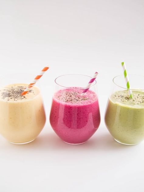 These fresh and vibrant homemade protein shakes (no protein powder necessary!) are just the thing to fill you up when you need a quick breakfast on the go, or a boost to get you through the afternoon Homemade Protein Shakes Recipes, Tofu Protein, Easy Protein Shakes, Homemade Protein Shakes, Vegan Shakes, Better Breakfast, Protein Smoothies, Overnight Oat, Exercise Physiology