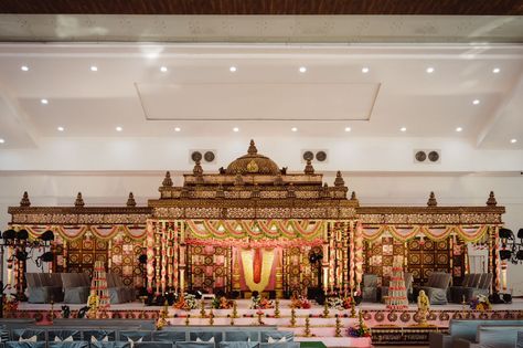 Wedding Stage Design South Indian, Telugu Wedding Mandapam Decoration, Marriage Mandapam Decoration, Mantapa Decoration South Indian, Pelli Mandapam Decoration Telugu, Mandapam Decoration South Indian, Pelli Mandapam Decoration South Indian, Mandapam Decoration Marriage, Pelli Mandapam Decoration