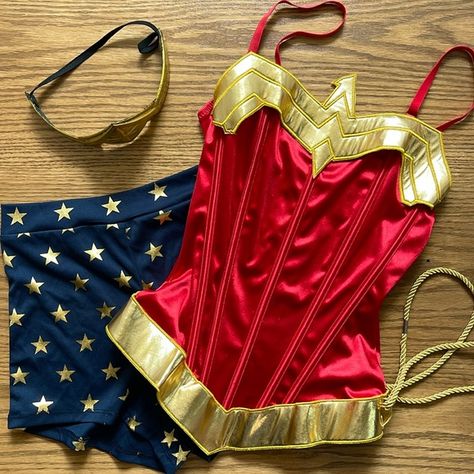 Wonder Woman costume.  Size small. Wonder Woman Halloween Costume College, Wonder Women Halloween Costume, Diy Wonder Woman Costume Adult, Wonder Woman Costume College, Halloween Costumes Wonder Woman, Super Woman Costume, Diy Wonder Woman Costume, Wonder Woman Costume Diy, Simple Costumes