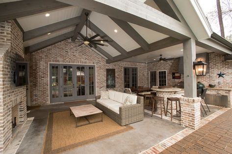 Chapel Bell - Traditional - Patio - Houston - by Cupic Custom Homes LLC | Houzz Ranch Style Renovation, Patio Yard Ideas, Ranch House Remodel, Covered Patio Design, Outdoor Living Space Design, Beautiful Outdoor Living Spaces, Covered Patios, Outdoor Fireplace Patio, Outdoor Patio Bar