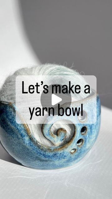 Air Dry Clay Yarn Bowl, Yarn Bowls Diy, Clay Yarn Bowl, Thrown Pottery Ideas, Yarn Bowls Pottery, Ceramic Yarn Bowl, Knitting Bowl, Yarn Bowls, Farmhouse Pottery