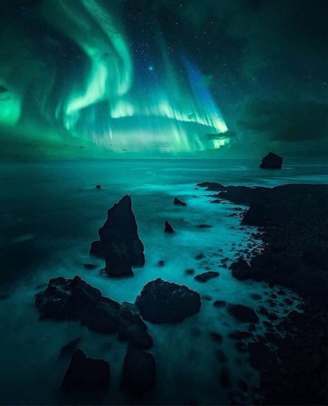 Aurora Borealis▪︎Polar Lights on Instagram: “Aurora Borealis Feature of the day 📸 Photo by: @simona_br_photography --------------------------------------------------- ⃣ Our hashtag:…” Northern Lights Photography, Northern Lights Painting, Northern Lights (aurora Borealis), Aurora Borealis Northern Lights, Polar Light, Image Nature, Sky Full Of Stars, The Aurora, Beautiful Sky