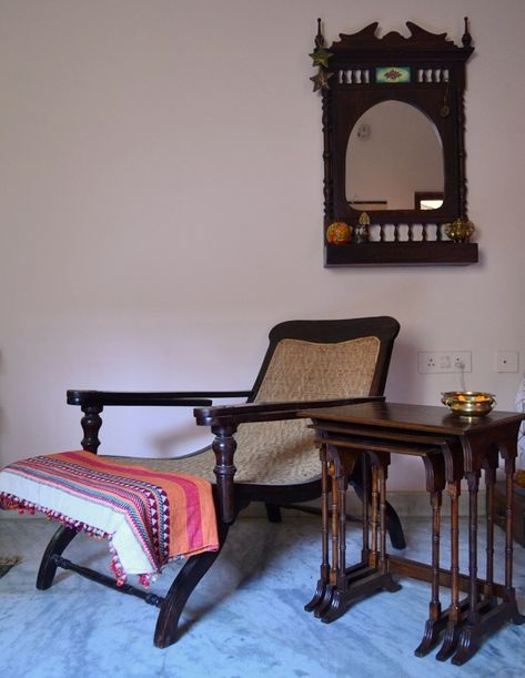 Rosewood Furniture, Outdoor Furniture Chairs, Indian Interiors, Home Decor Aesthetic, Indian Home Interior, Aesthetic Home Decor, Indian Furniture, Wardrobe Design Bedroom, Home Decor Living Room