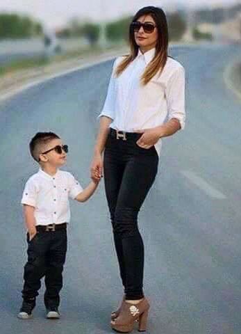 Mother and son matching outfits in black and white.just adorable! Mother Son Matching Outfits, Mommy Son Outfits, Mom And Son Outfits, Mother Son Photos, Son Photo Ideas, Mother Son Photography, Mommy And Son, Matching Mom, Mommy Daughter