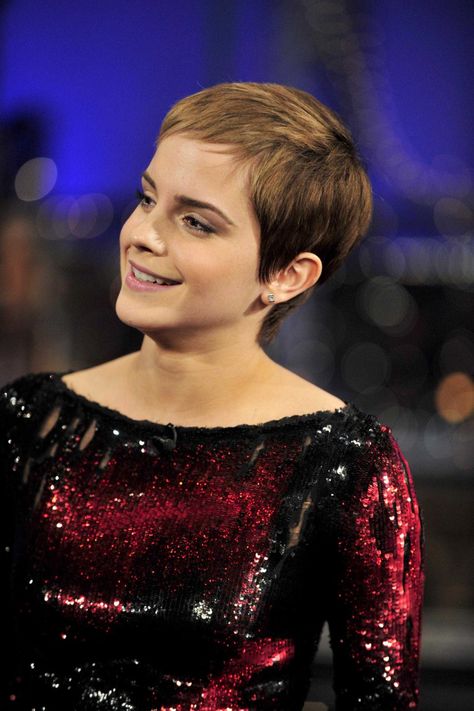 Emma Watson Pixie, Shortish Hair, Fine Thick Hair, Hair Bob, Short Hair Color, Short Bob Hairstyles, Pixie Hairstyles, Emma Watson, Celebrity Pictures