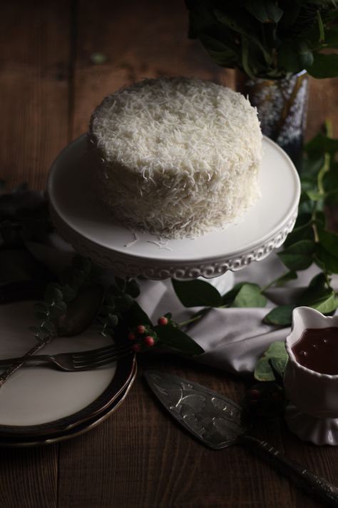 When Harry Met Sally Coconut Cake with Chocolate Sauce Feast Of Starlight, Chocolate Sauce Recipe, Chocolate Sauce Recipes, Coconut Milk Chocolate, Raspberry Ice Cream, Coconut Cake Recipe, When Harry Met Sally, Coconut Recipes, Coconut Cake