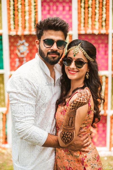 Quaint Farmhouse Wedding in Delhi with the Bride as Pretty as a Picture! | ShaadiSaga Mehndi Couple, Mehandi Photo, Quaint Farmhouse, Wedding Couple Photography, Partywear Lehenga, Indian Wedding Poses, Lehenga Choli For Women, Marriage Photography, Choli For Women