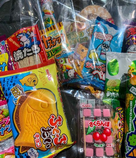 Grab Snacks, Japanese Snack Box, Mystery Bags, Cute Snacks, Japanese Candy, Mystery Bag, Snack Items, Fun Foods, Japanese Snacks