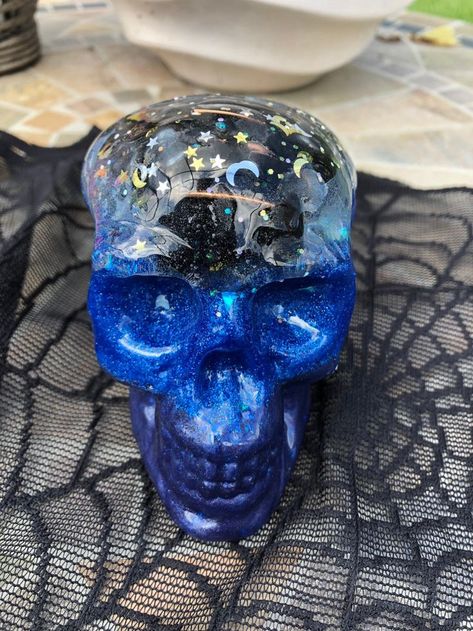 Decorated Skulls, Full Moon Energy, Galaxy Room, Glass Casting, Witchy House, Scary Halloween Decorations Diy, Skull Bedding Sets, Dark Things, Moon Energy