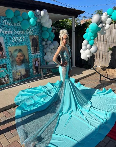 Prom Set Up, Prom Sendoff, Prom Fits, Prom Planning, Dress For Special Occasion, Matric Farewell, Hoco Ideas, Formal Long Dress, African Bridesmaid Dresses