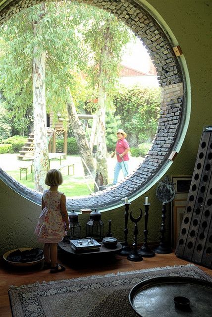 lovely window Window With A View, Round Windows, Casa Hobbit, Round Window, Casa Patio, Cob House, Best Windows, Beautiful Windows, Through The Window