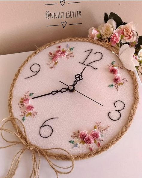 Embroidery Watch, Crochet Jewelry Patterns, Hand Embroidery Kit, Shabby Chic Crafts, Hand Embroidery Flowers, Embroidery Flowers Pattern, Creative Embroidery, Simple Embroidery, Ribbon Work